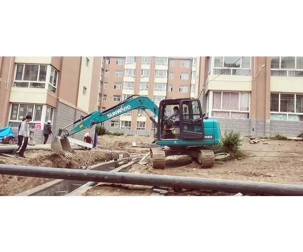 Изображение Компактный экскаватор SUNWARD SWE80E9
