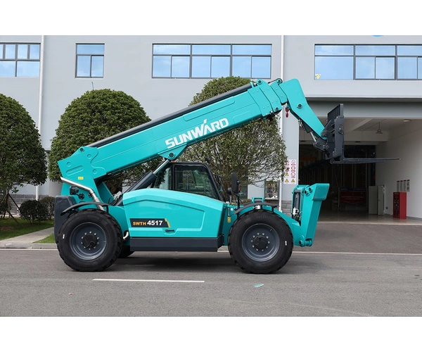 Изображение Телескопический погрузчик SUNWARD SWTH4517