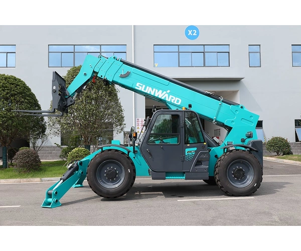 Изображение Телескопический погрузчик SUNWARD SWTH4517