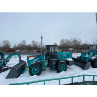 Изображение мини 2 Фронтальный погрузчик SUNWARD SL31W 